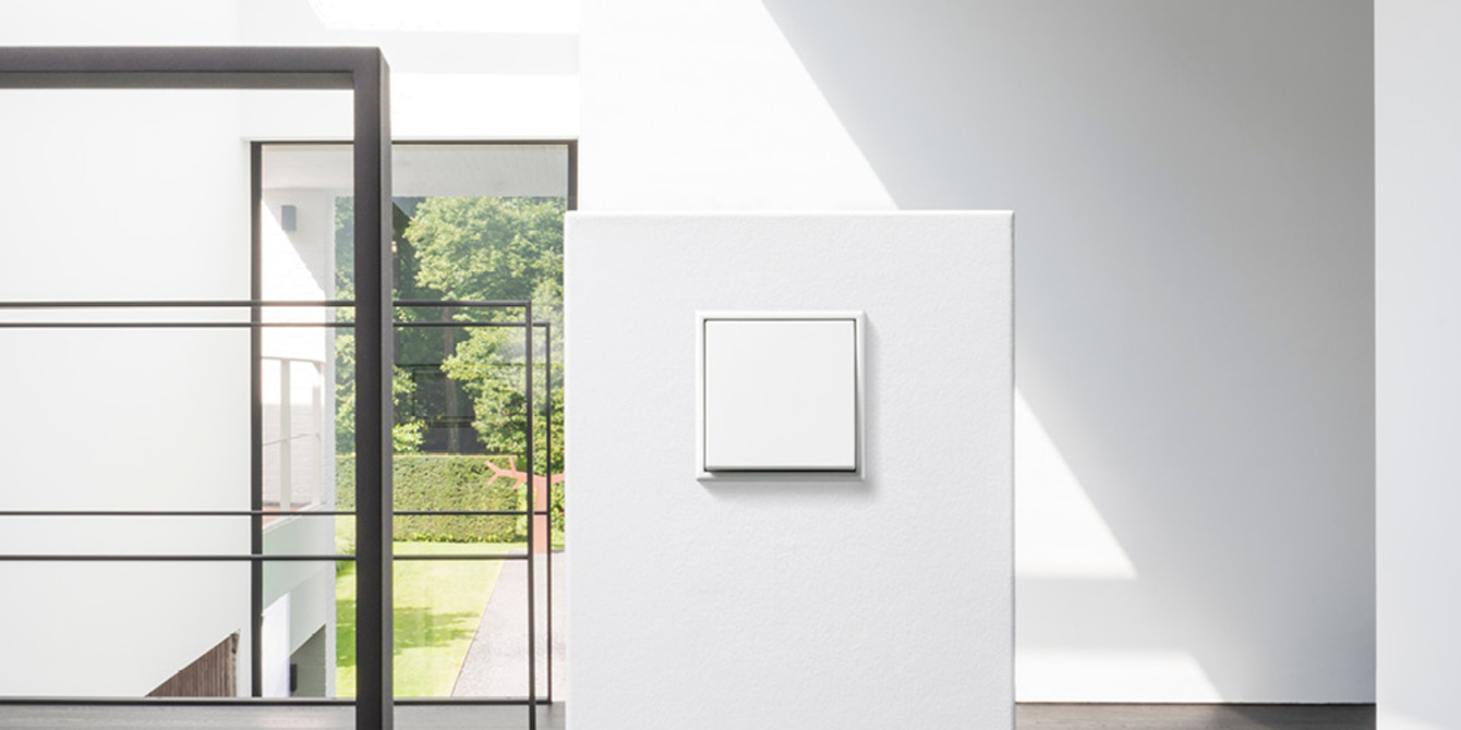 JUNG Schalterprogramme bei NEO Elektro Solution GmbH in Dresden